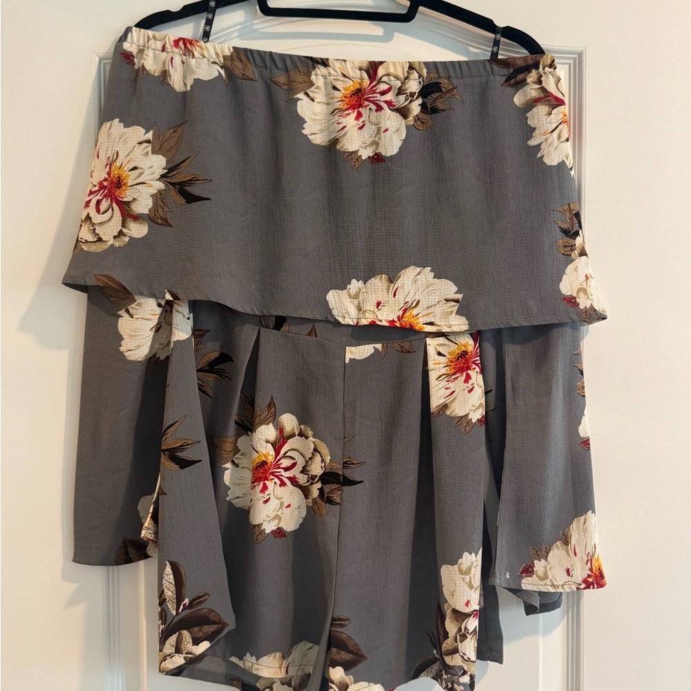 Missguided Gray Floral Off-Shoulder Romper